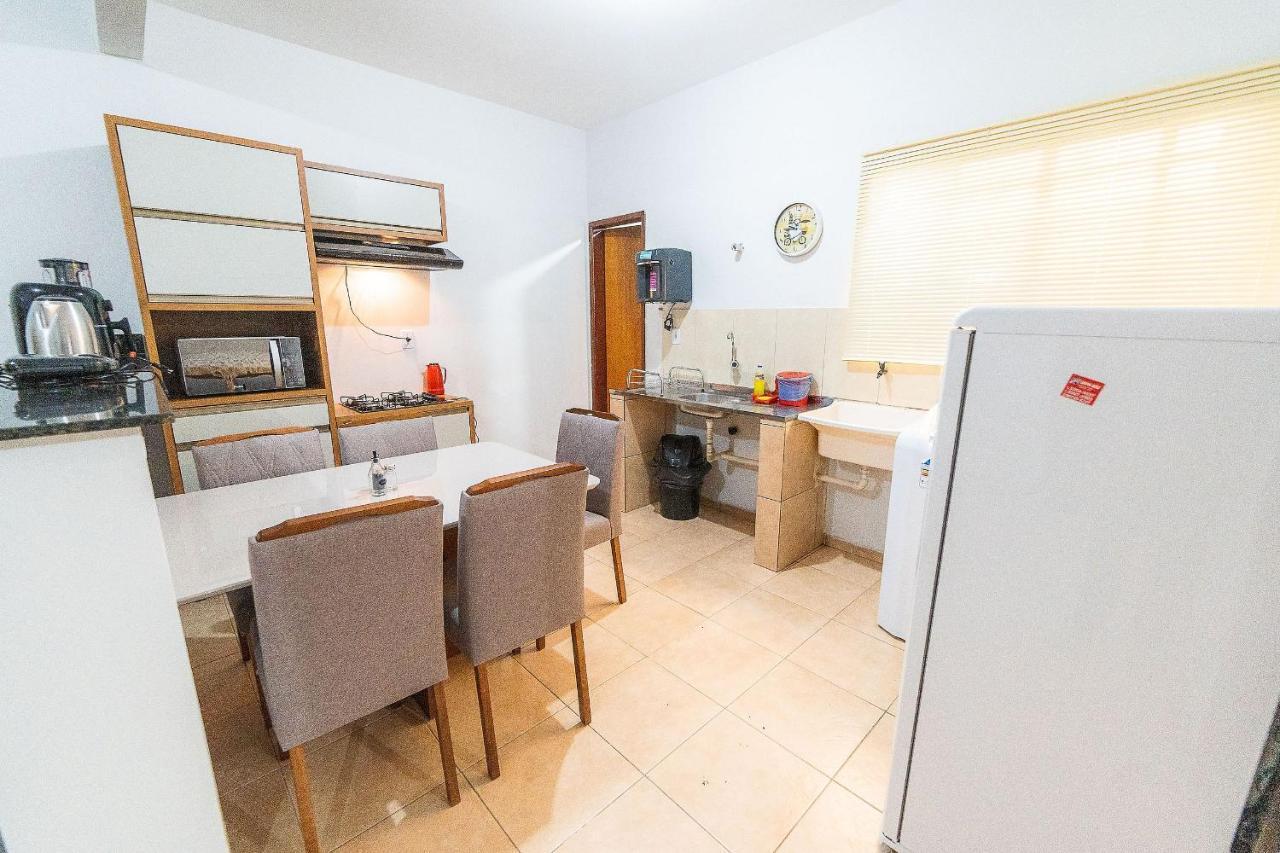 Apartamentos 2 Qtos C/Suite ,Cozinha Completa, Wi-Fi 1Giga, Jr Catito Brasilia Exterior photo